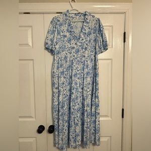 Crown and Ivy Maxi Dress